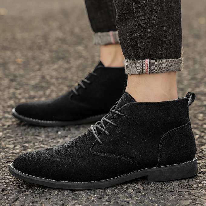 Men's Soft Chukka Boots