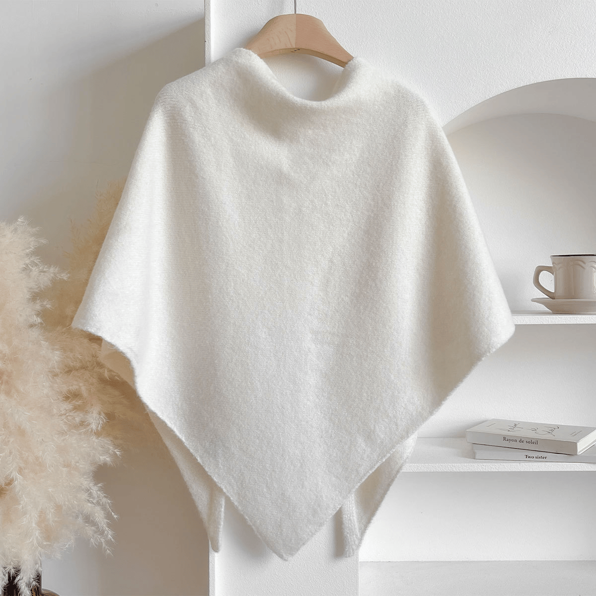 Soft and Comfortable Lightweight Scarf for Casual Everyday Wear