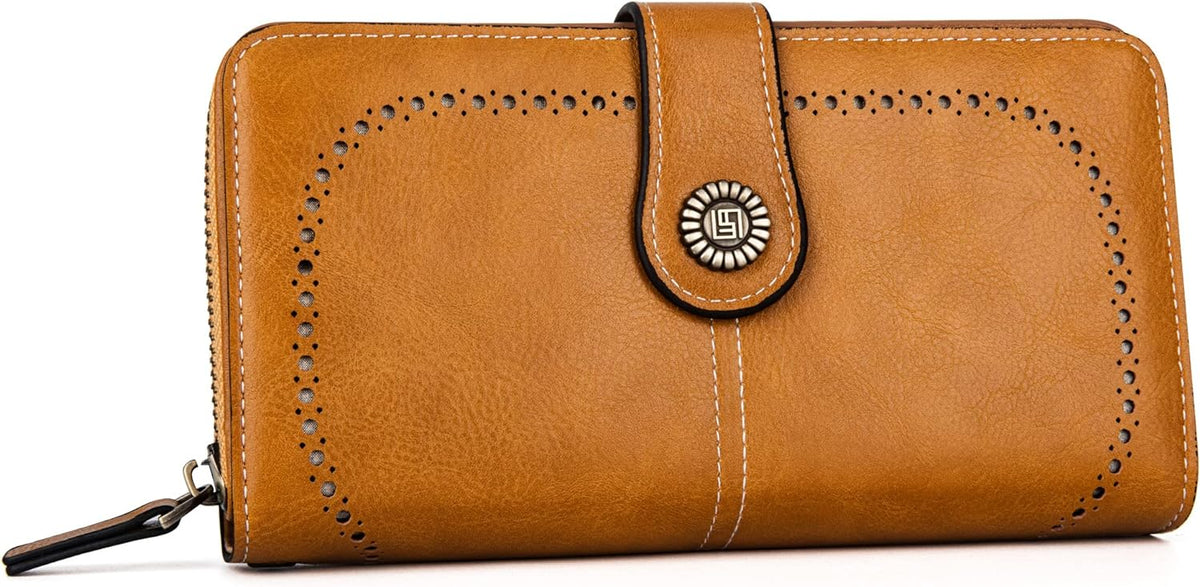 Large-Capacity Wristlet Wallet