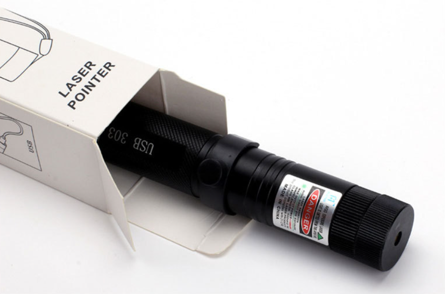 Long-Distance Laser Beam Penlight