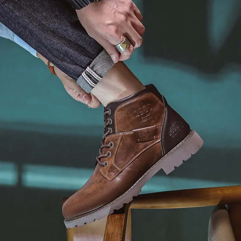 Men's Classic Boots – Timeless Style and Comfort