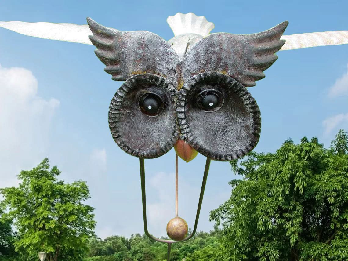 Metal Garden Wind Spinner Outdoor Lawn Ornament