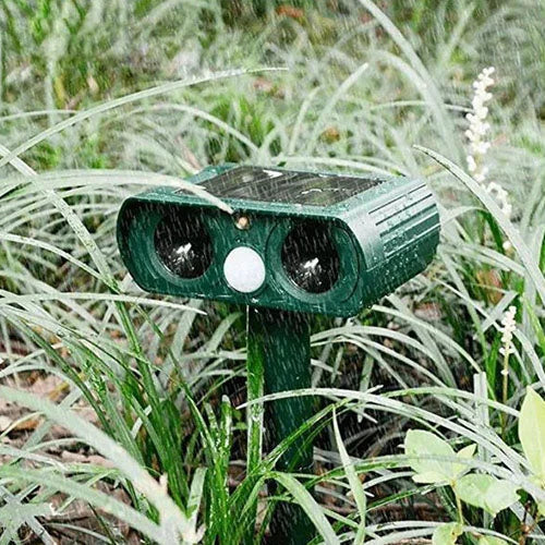 Solar Ultrasonic Animal Repeller with Infrared Sensor