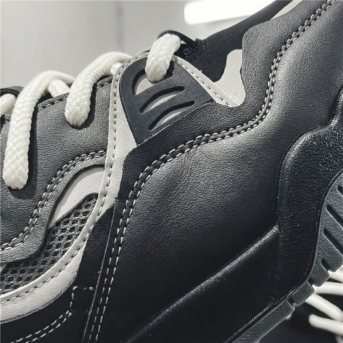 Stylish Chunky Athletic Sneakers