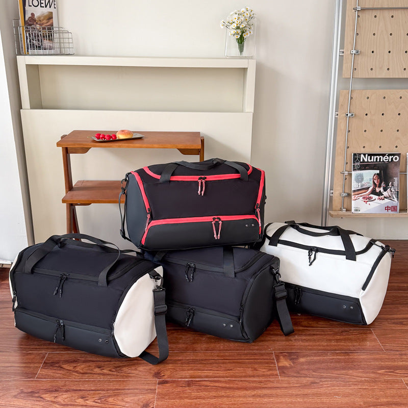 Unisex Functional Travel Bag with Versatile Design for Sports and Weekend Trips
