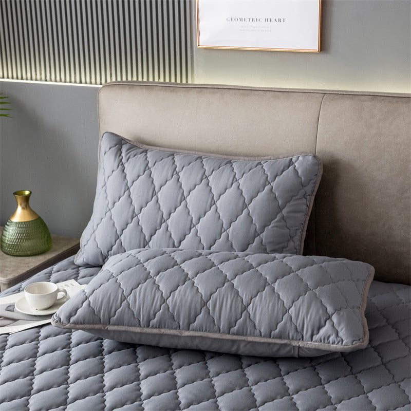 Waterproof and Urine-Proof Mattress Protector - Polyester with TPU Waterproof Coating