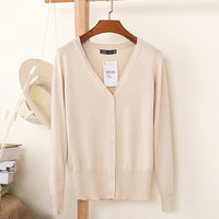 Women's Cardigan in Pastel Colors - Timeless & Comfortable
