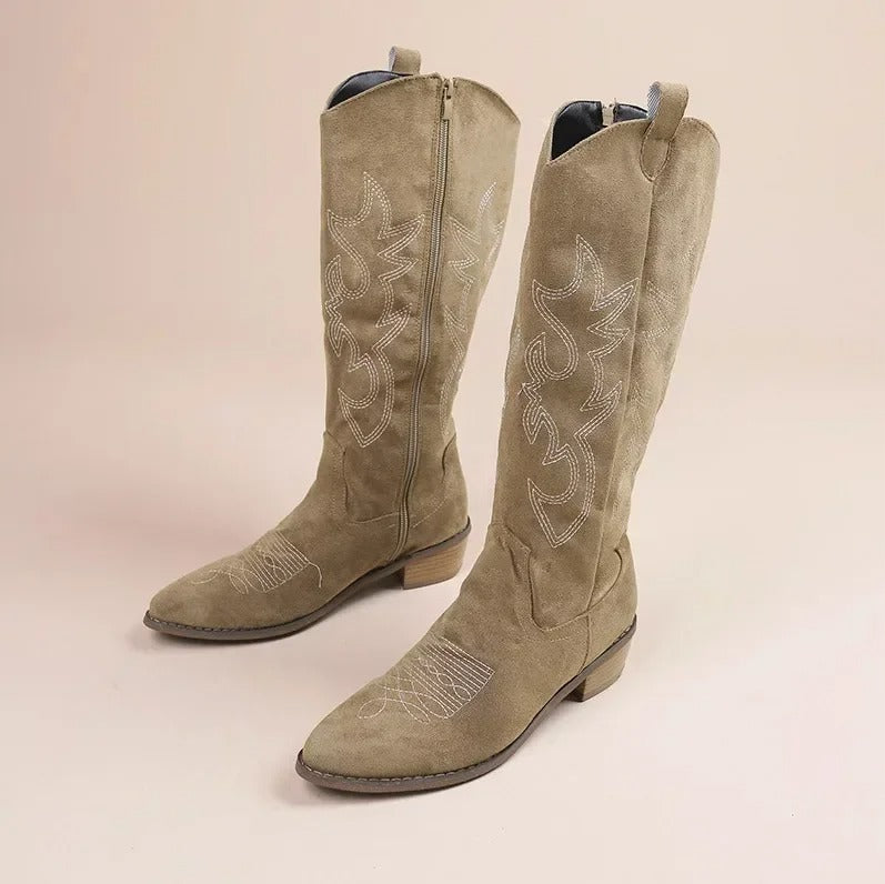 Women's Embroidered Western Cowboy Boots