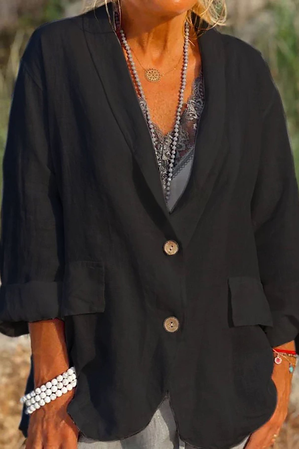 Women's Lightweight Buttoned Blazer
